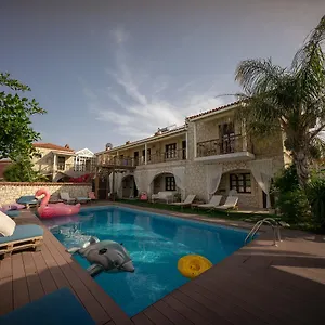 2* Hotel Nobela